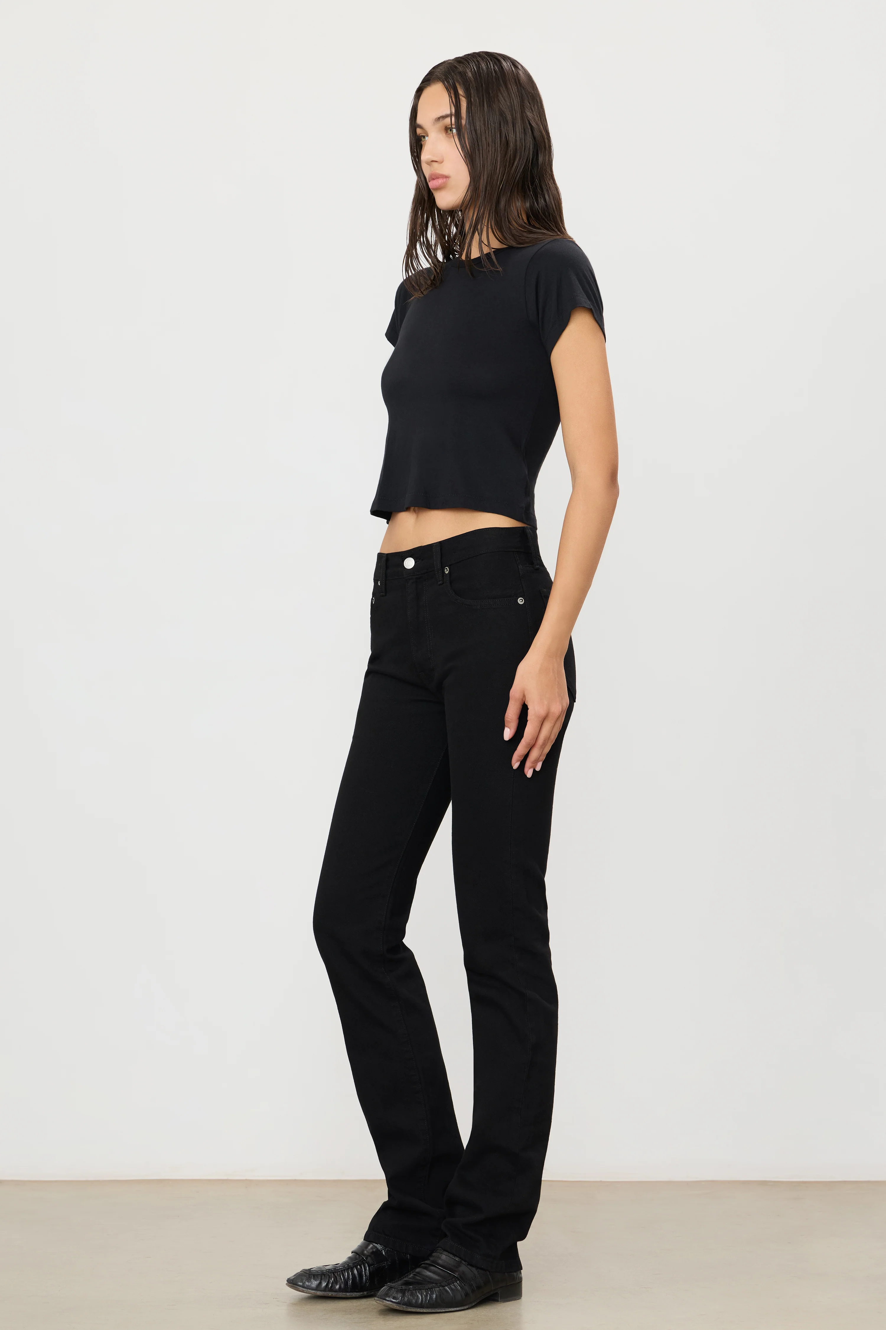 CHLOÉ JEAN - Image 2