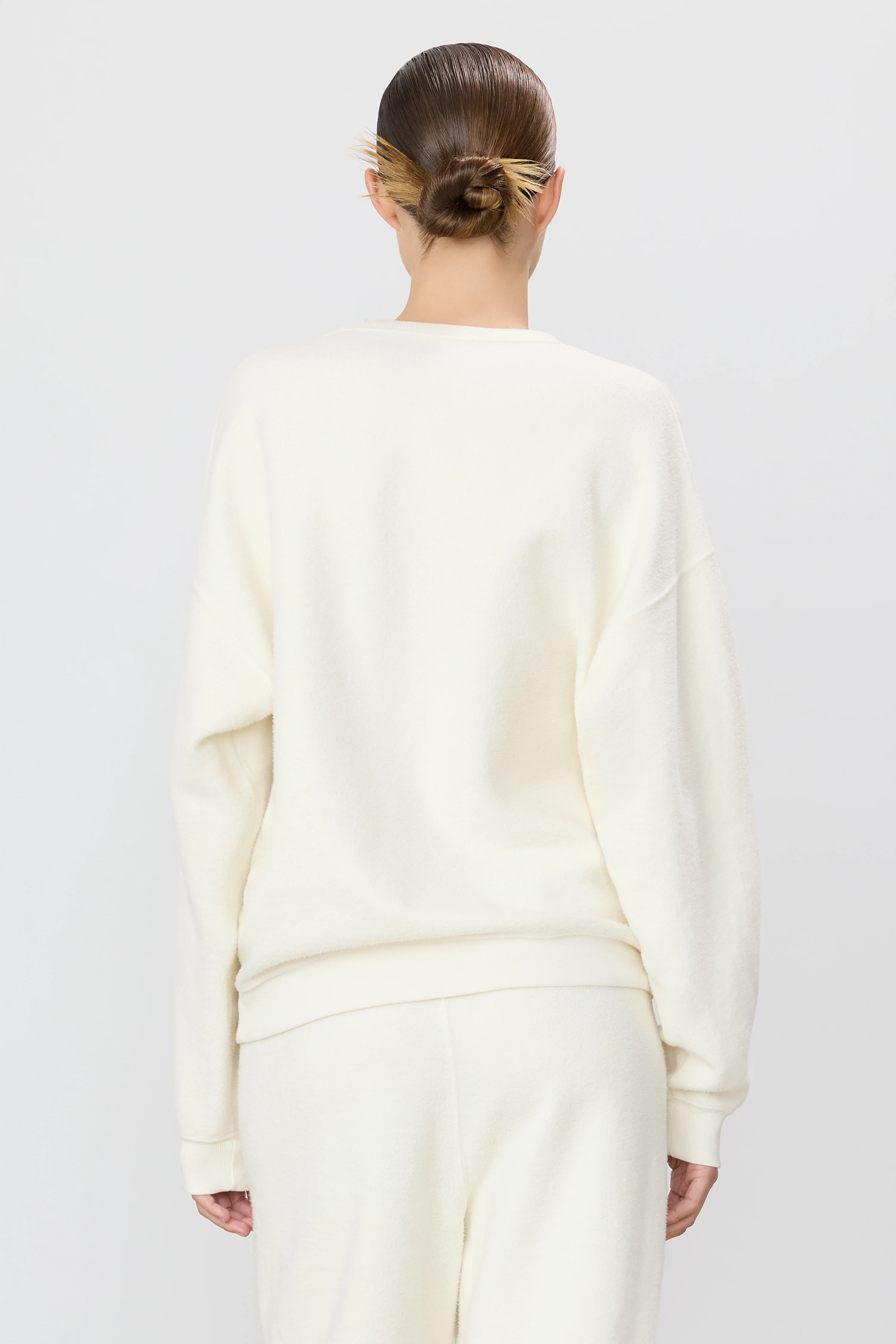 CLASSIC CREW SWEATSHIRT - Image 4