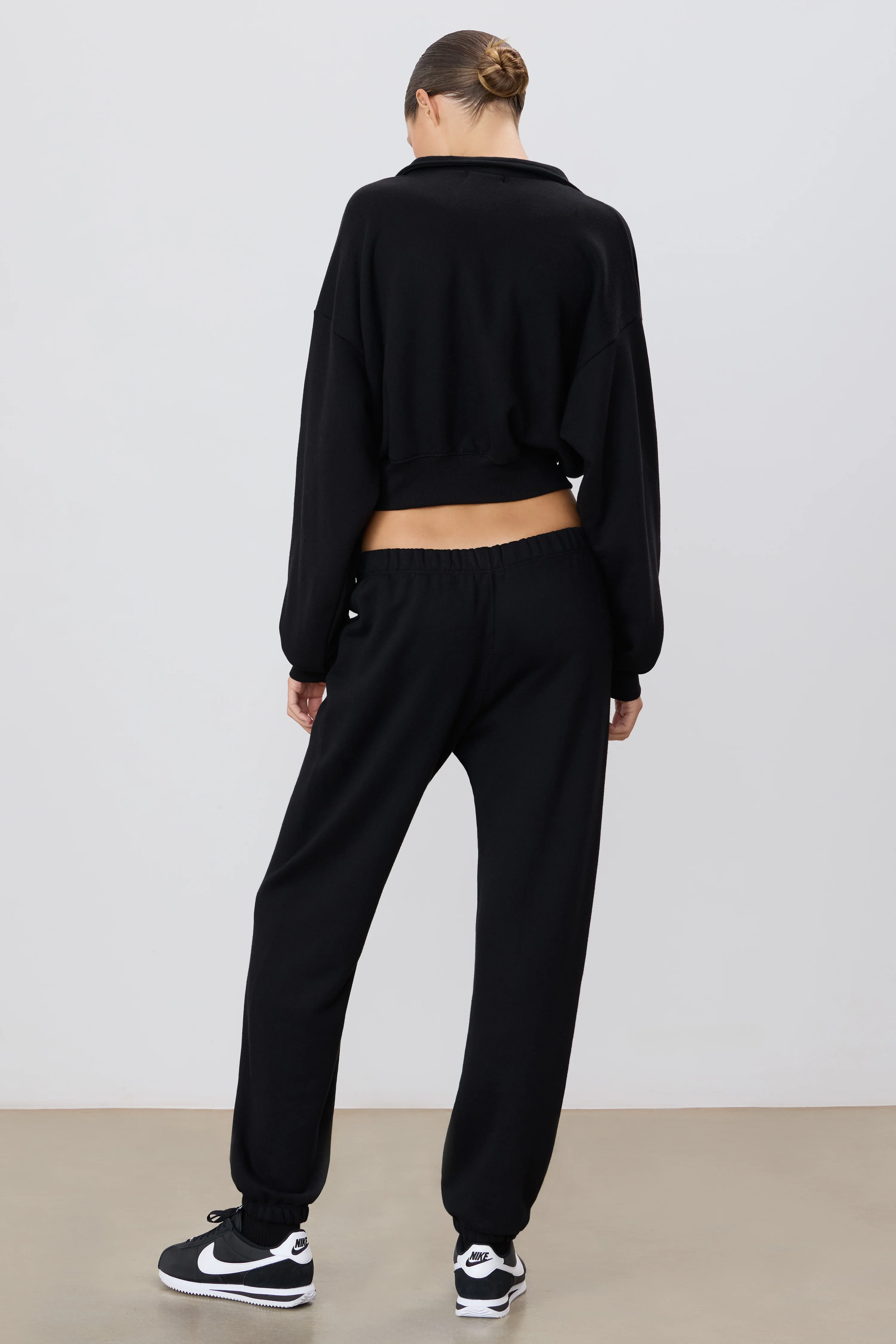 CLASSIC SWEATPANT - Image 4