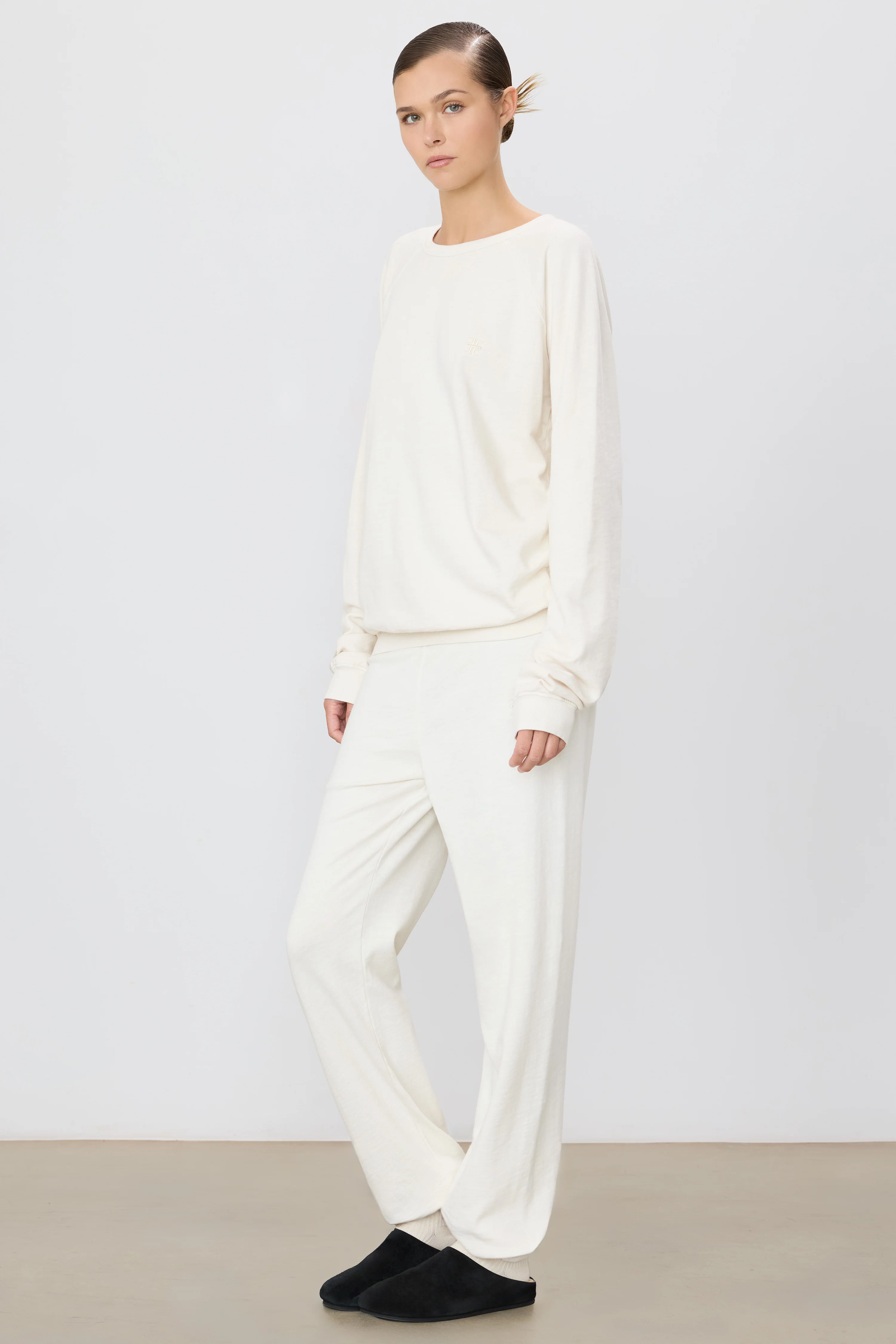 CLASSIC SWEATPANT - Image 3