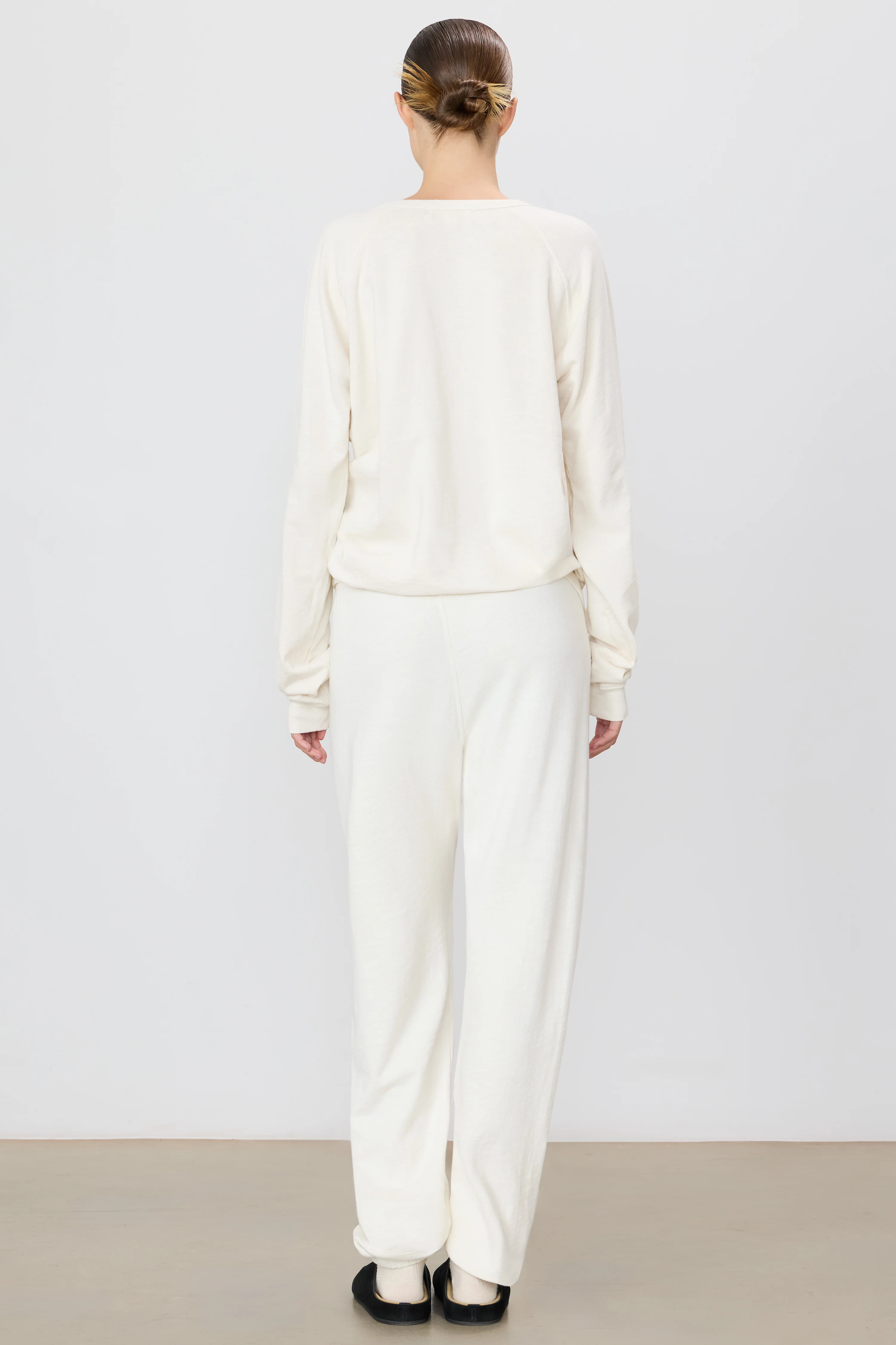 CLASSIC SWEATPANT - Image 4