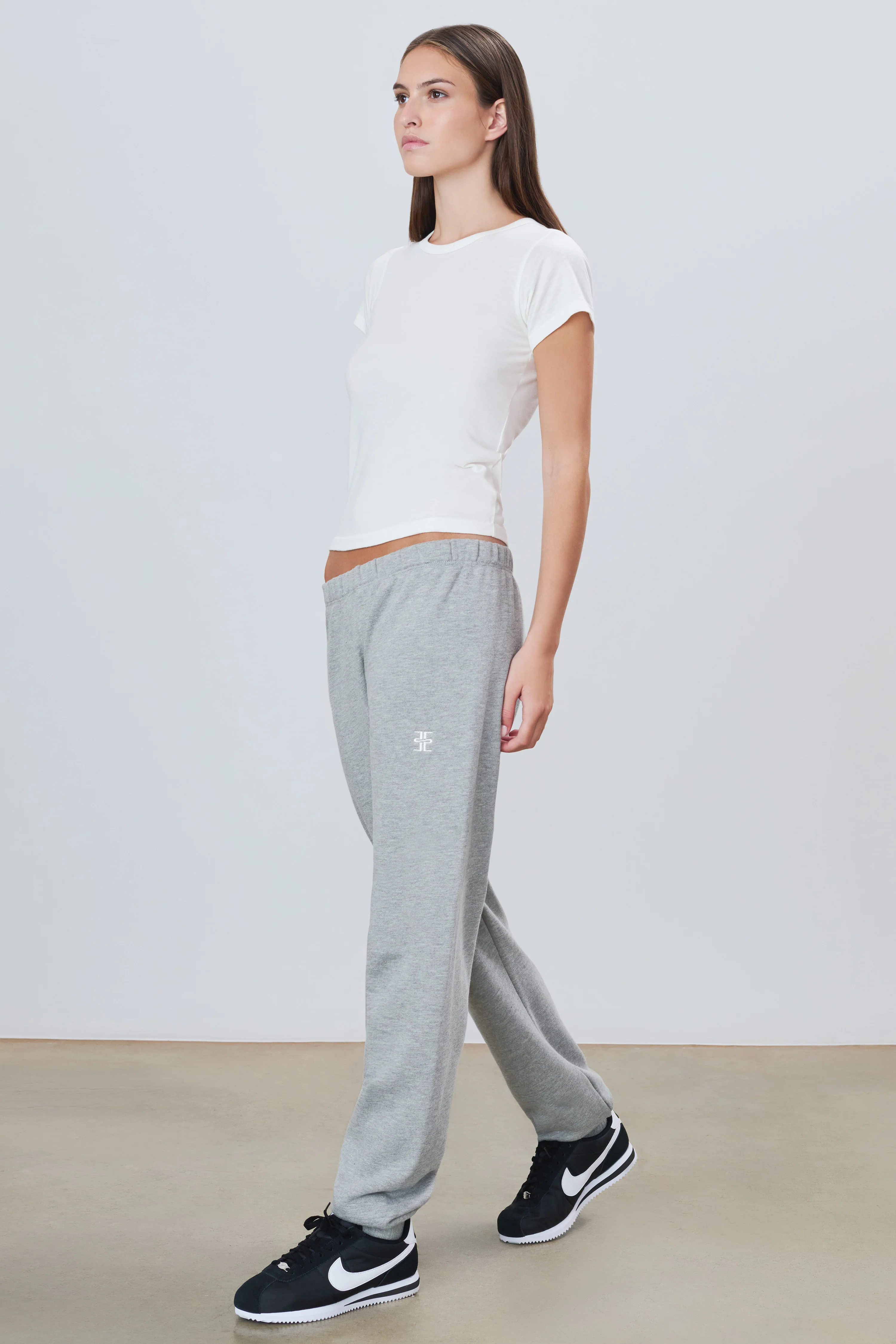 CLASSIC SWEATPANT - Image 3