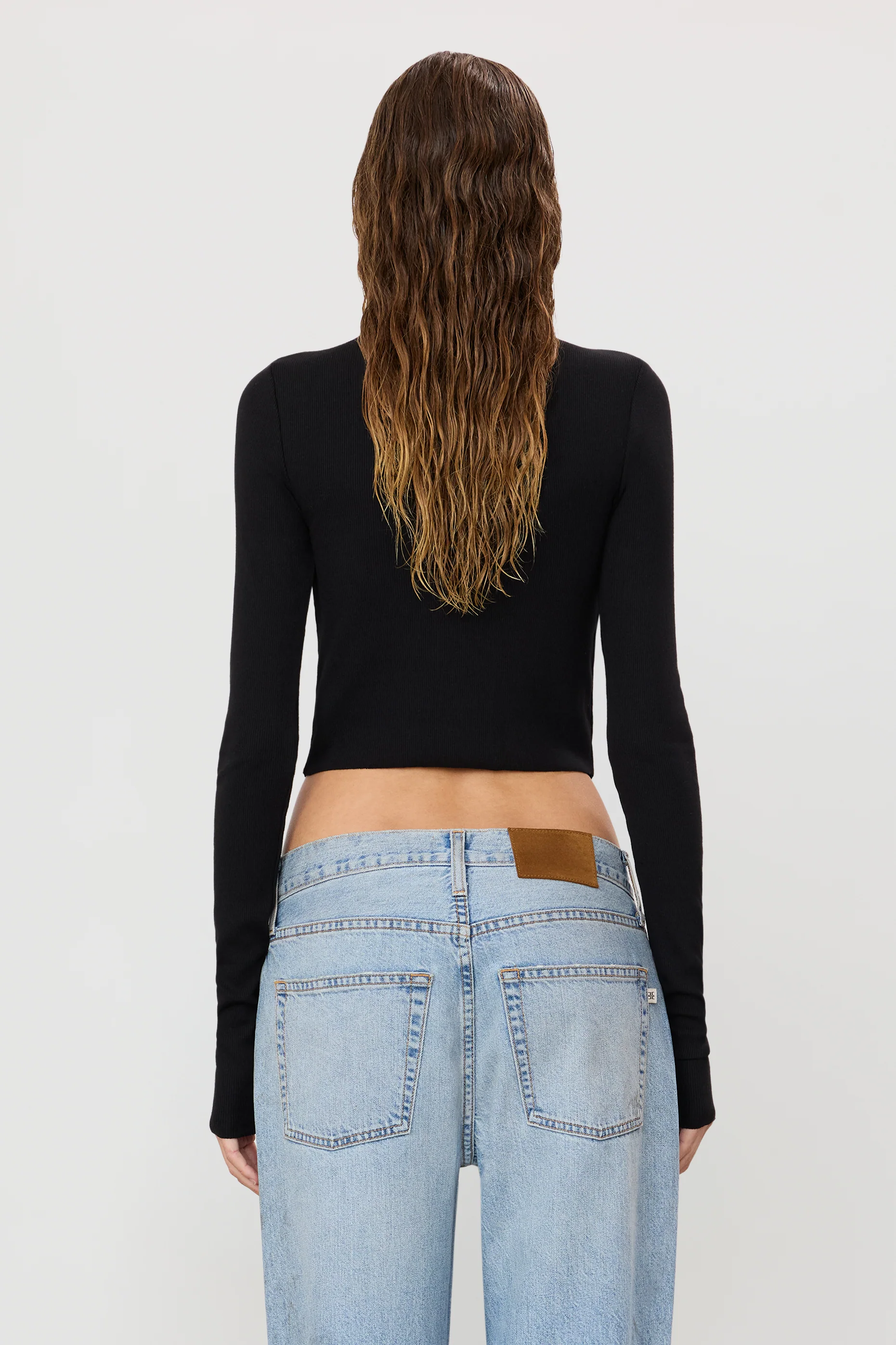 CROPPED FITTED TURTLENECK TOP - Image 4