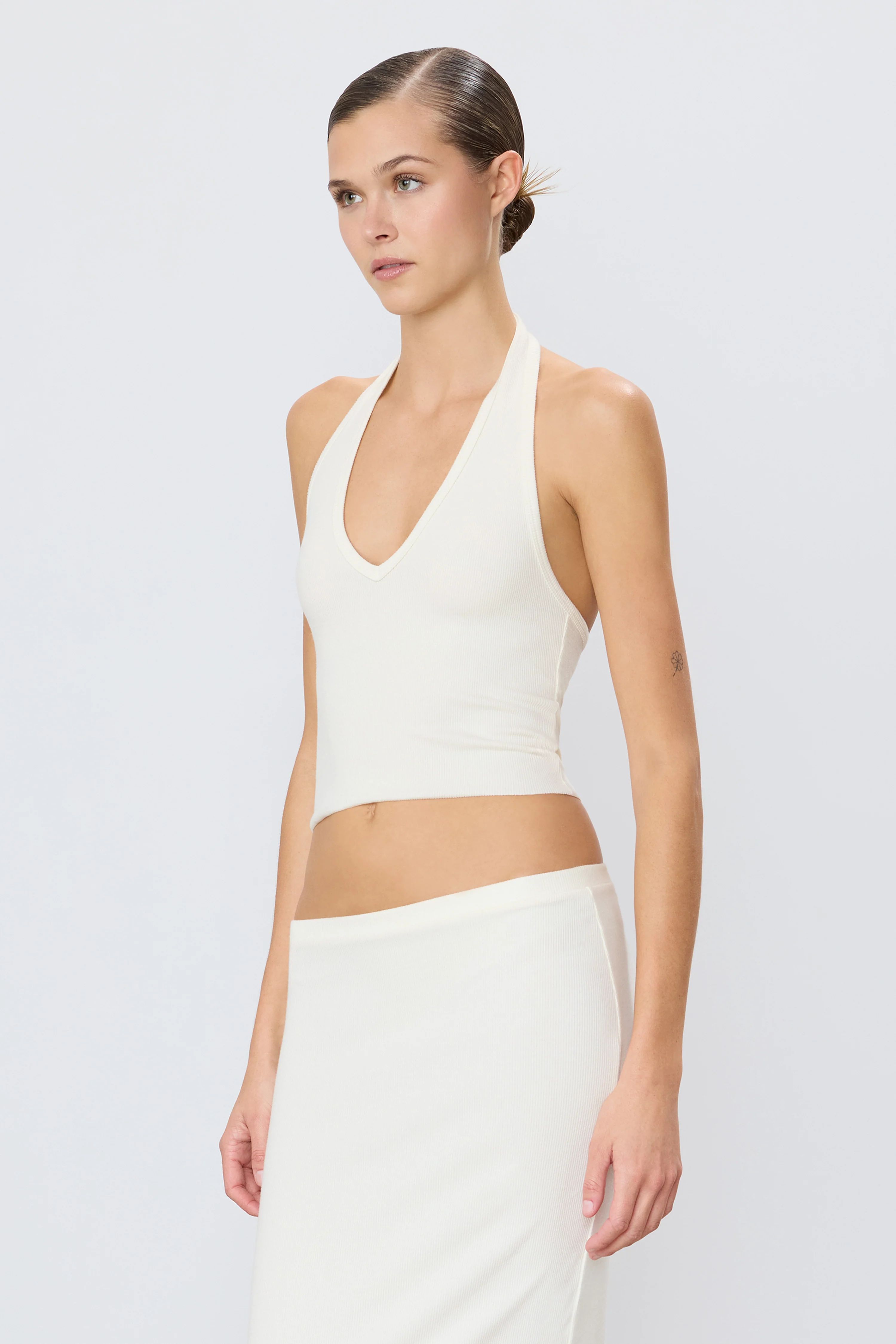 CROPPED HALTER TOP - Image 3