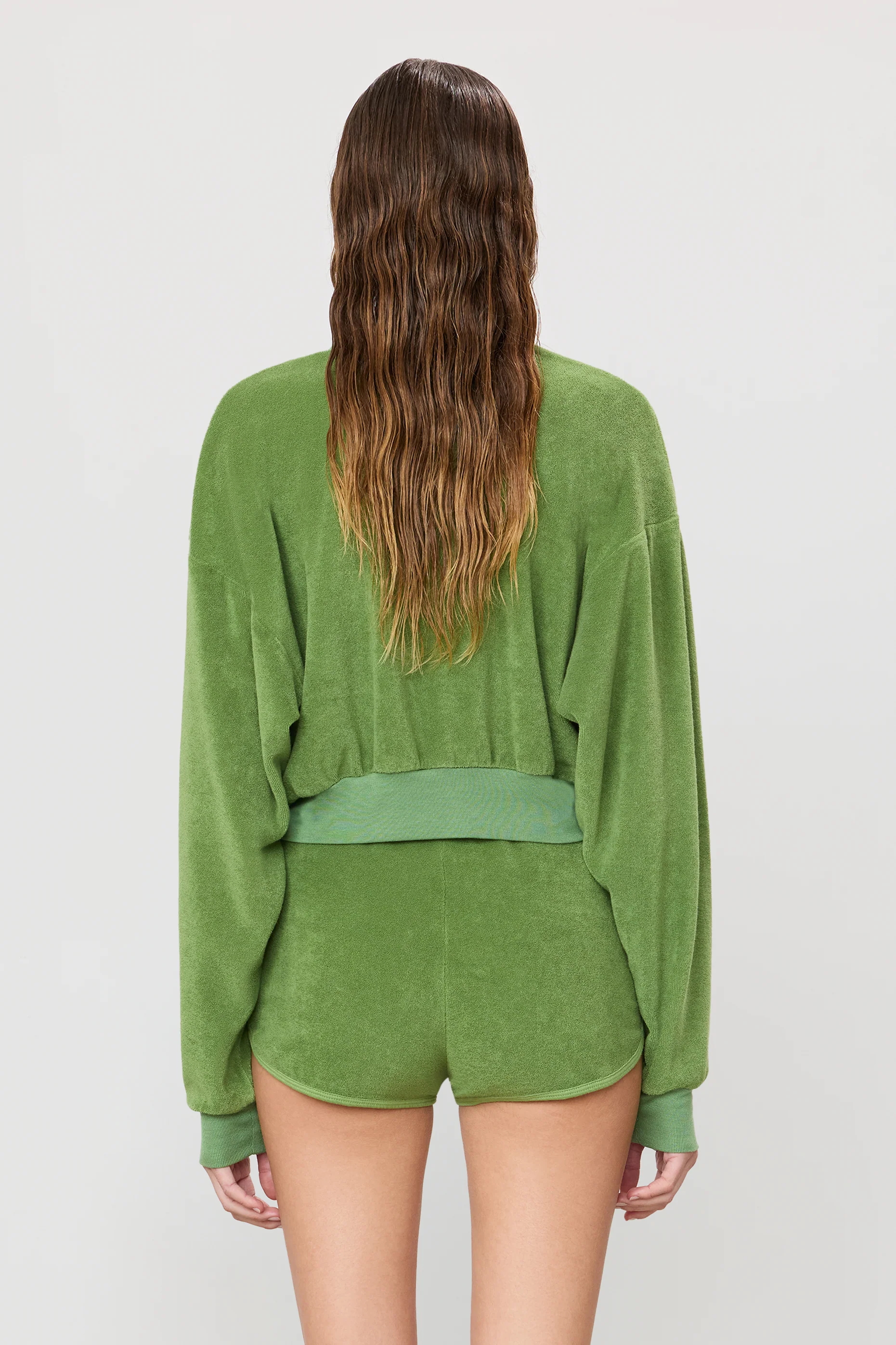 CROPPED V-NECK SWEATSHIRT - Image 4