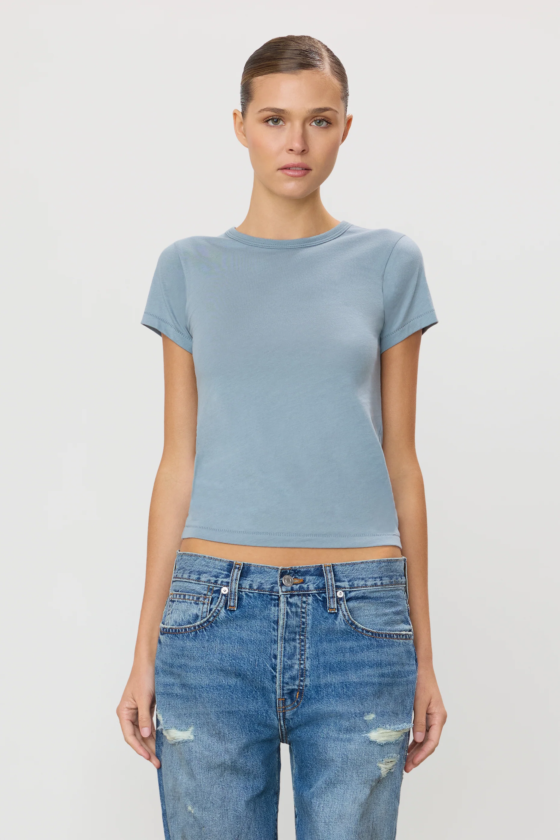 FITTED CREWNECK SHORT SLEEVE T-SHIRT - Image 2