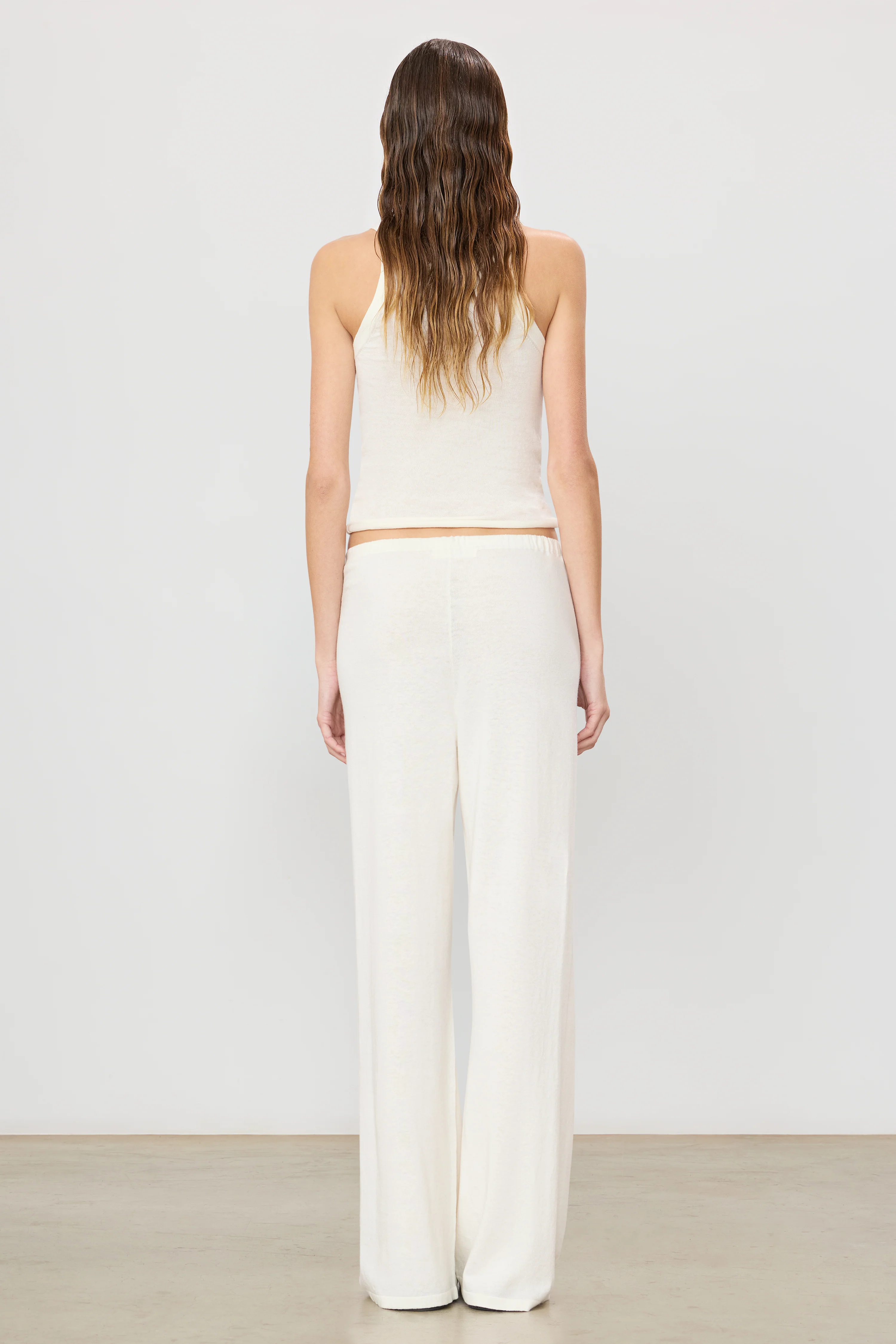 LOW-WAIST FLARE PANT - Image 4