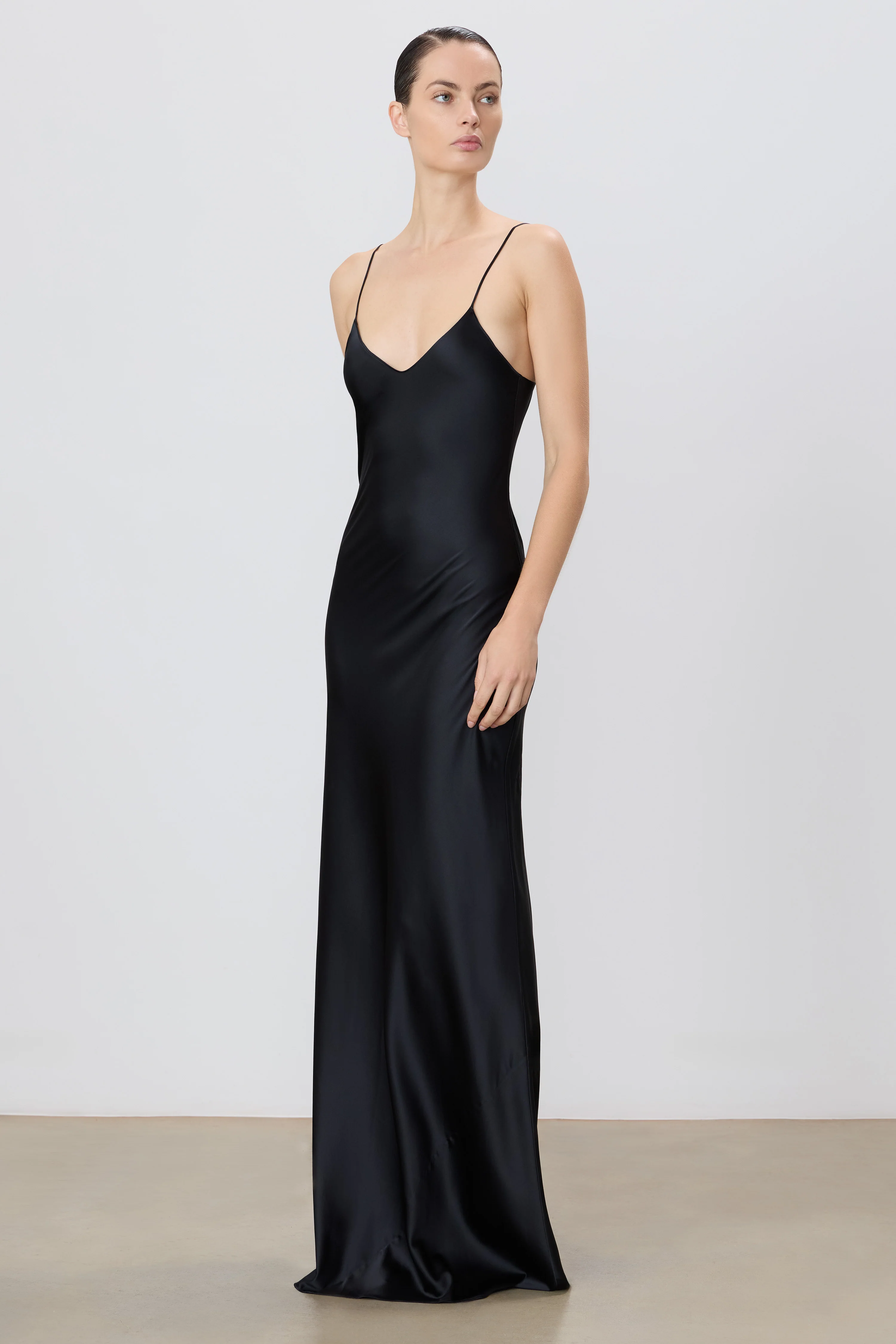 MILA DRESS - Image 3