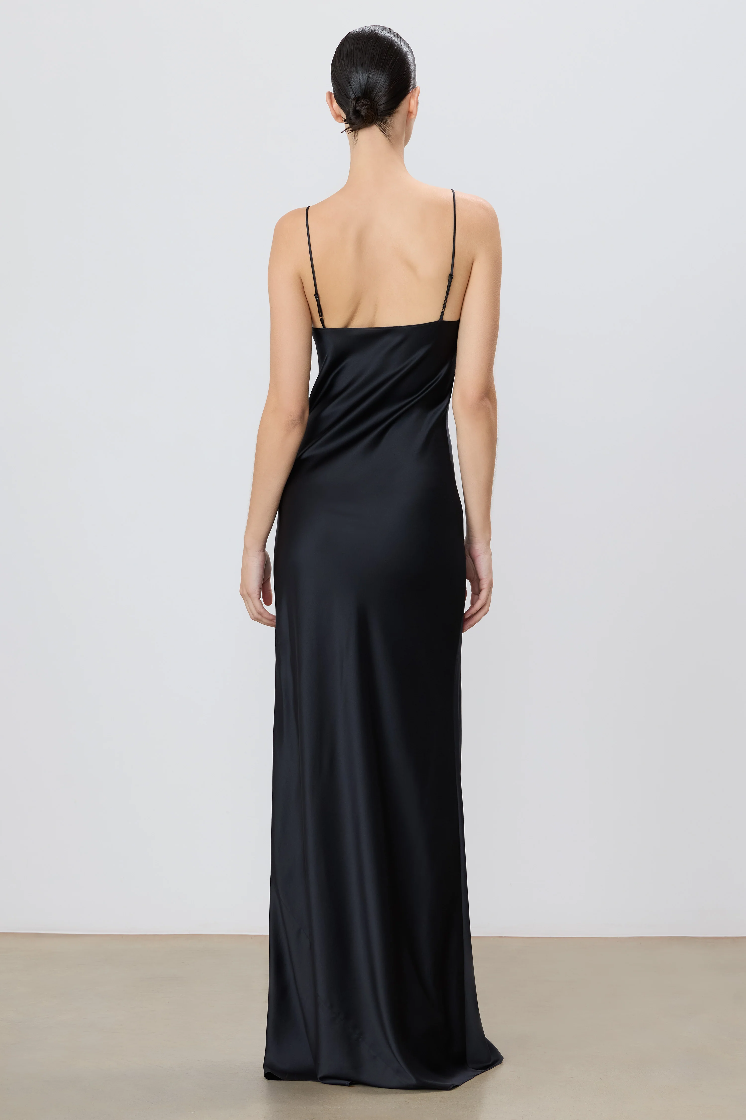 MILA DRESS - Image 4
