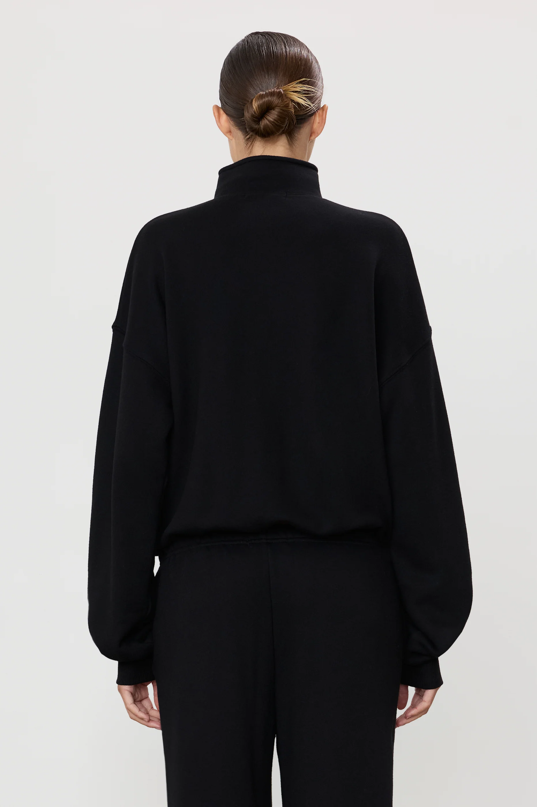 OVERSIZED HALF-ZIP SWEATSHIRT - Image 4