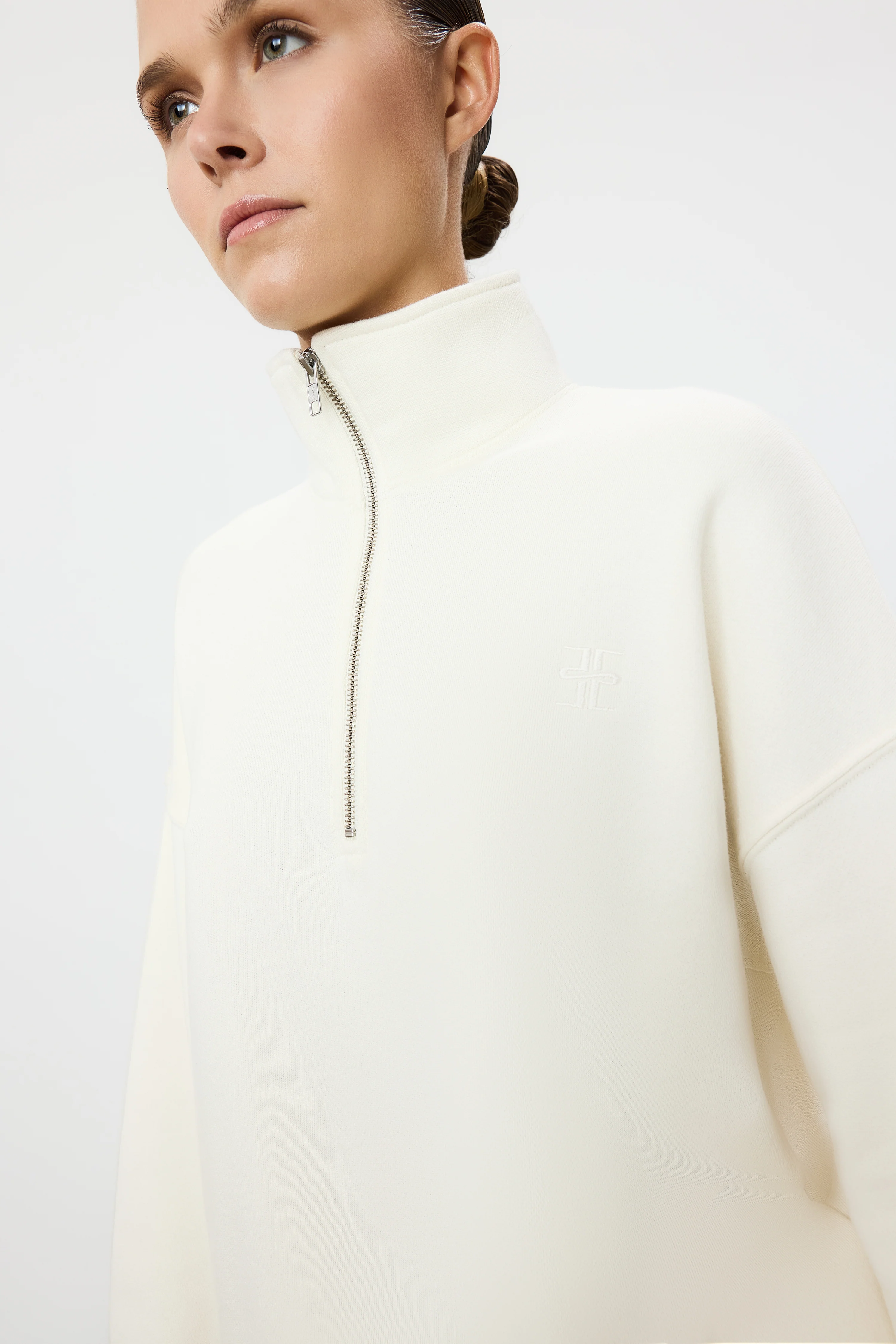 OVERSIZED HALF-ZIP SWEATSHIRT - Image 5