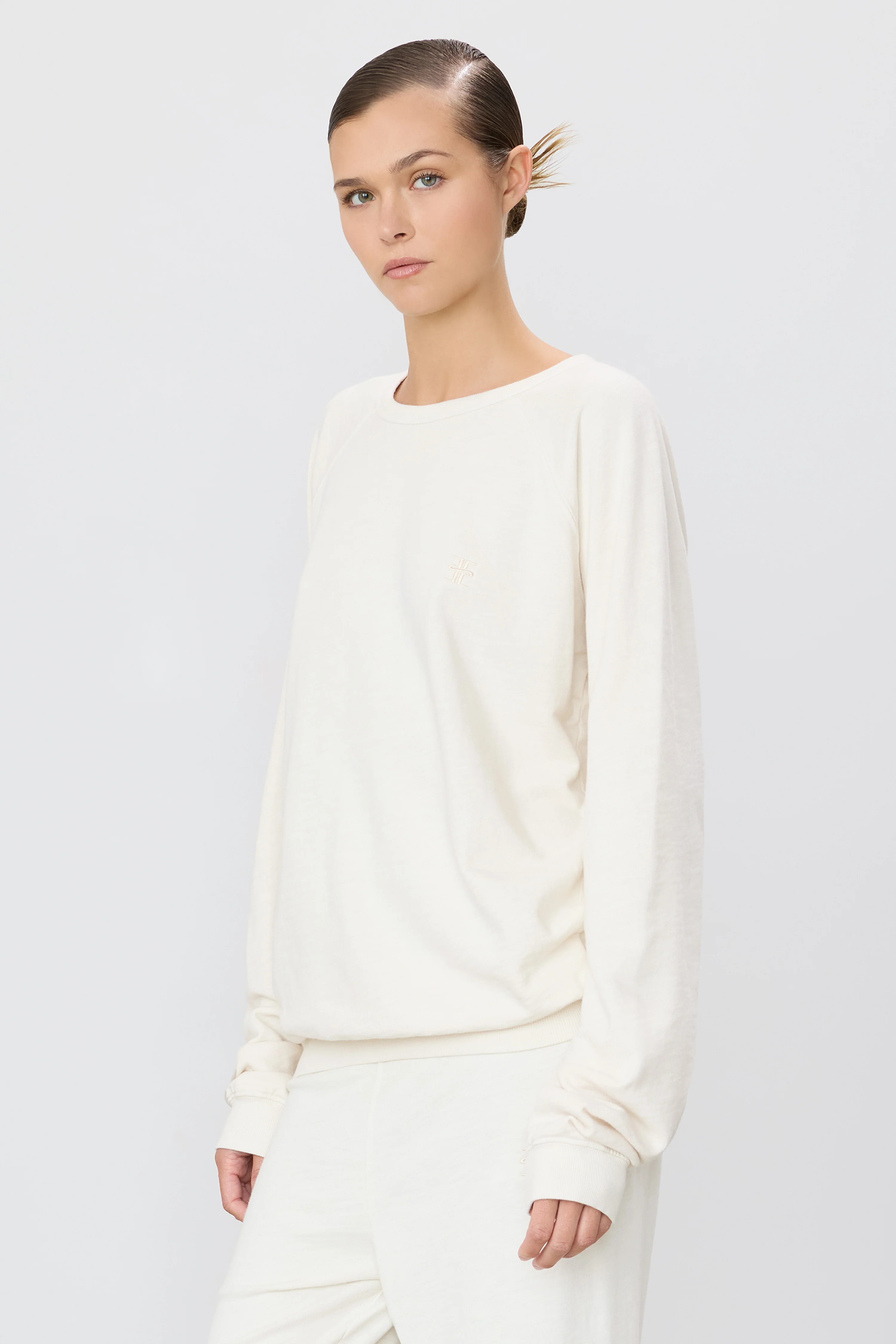 OVERSIZED RAGLAN SWEATSHIRT - Image 3
