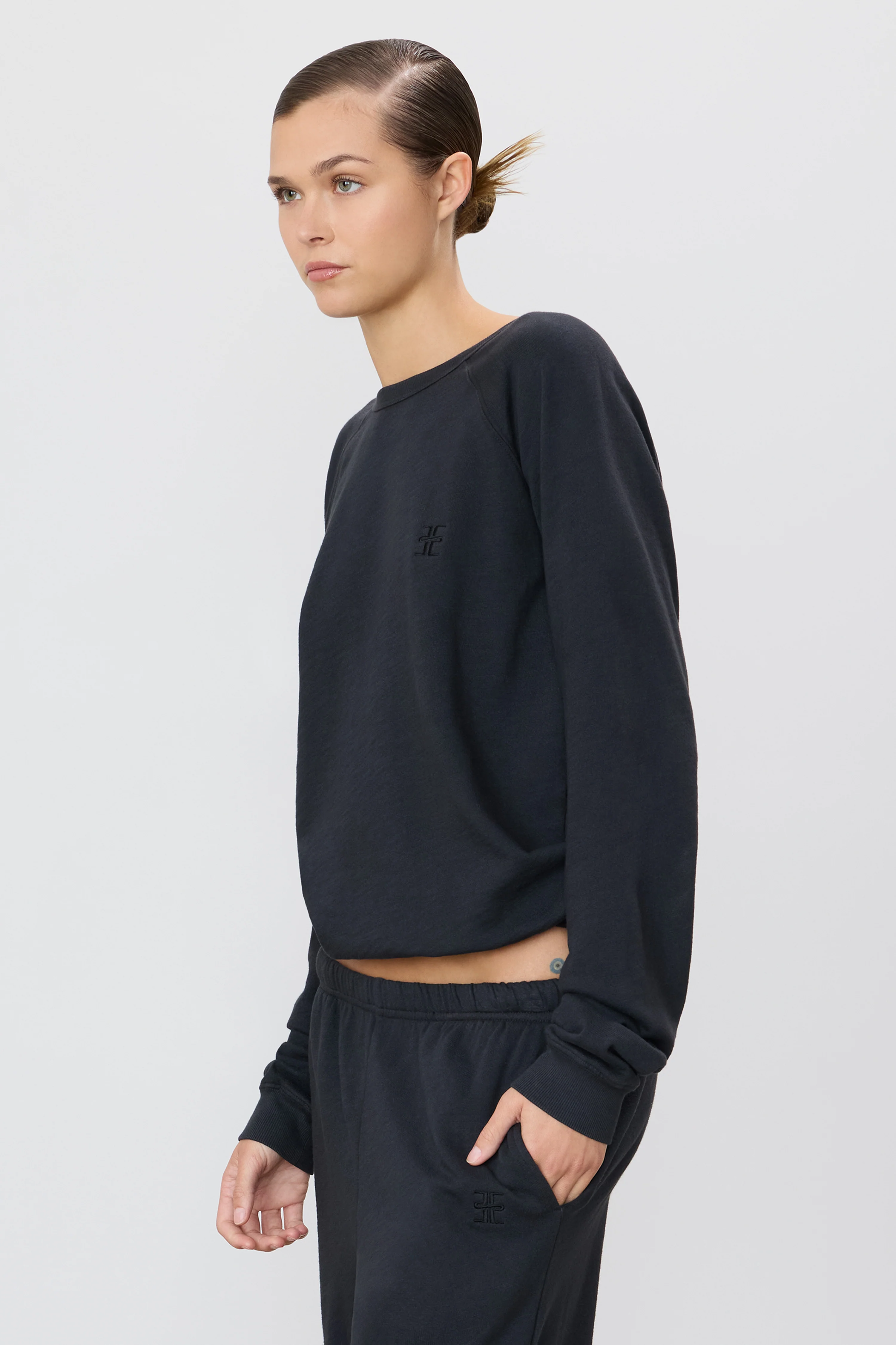 OVERSIZED RAGLAN SWEATSHIRT - Image 3