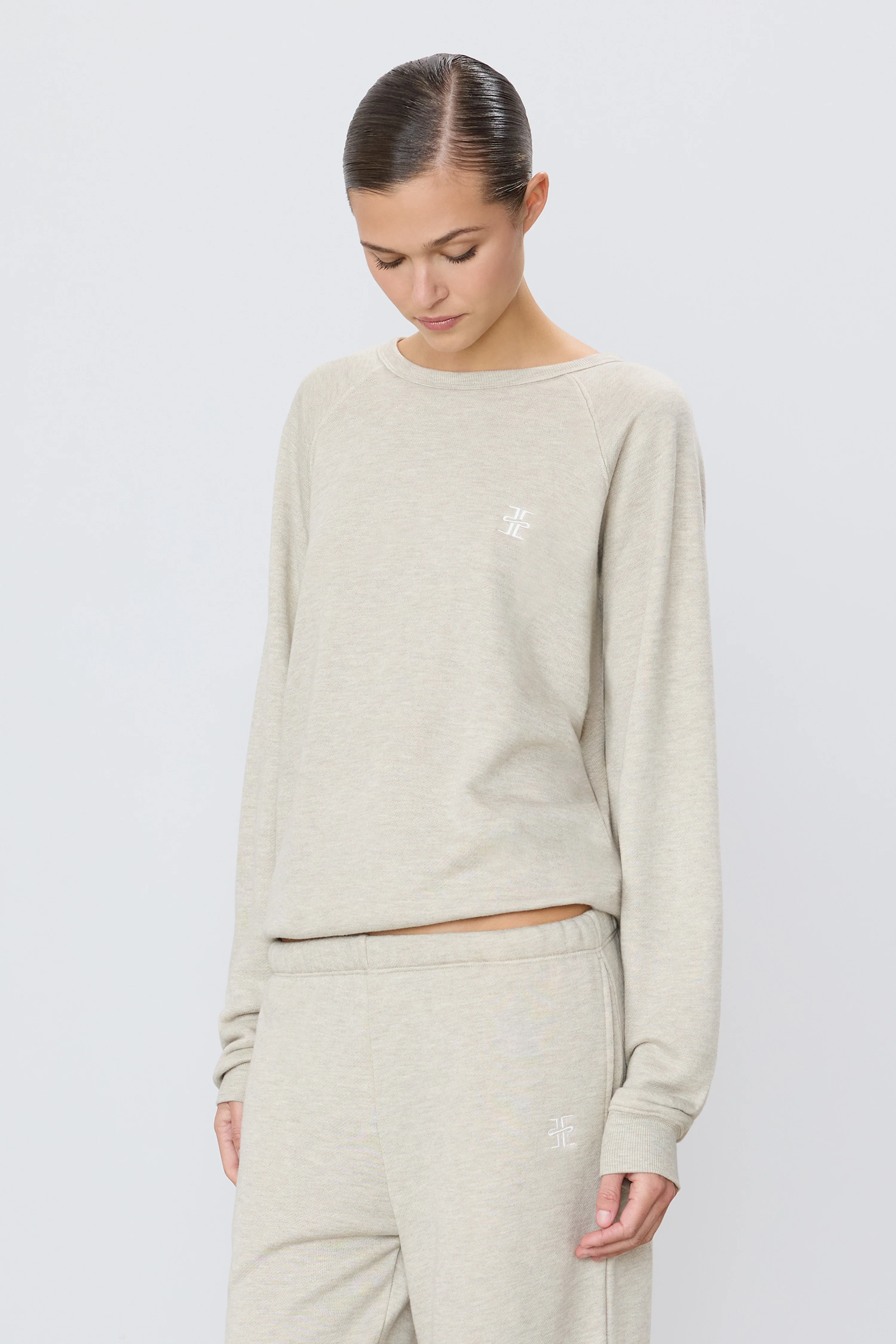 OVERSIZED RAGLAN SWEATSHIRT - Image 3