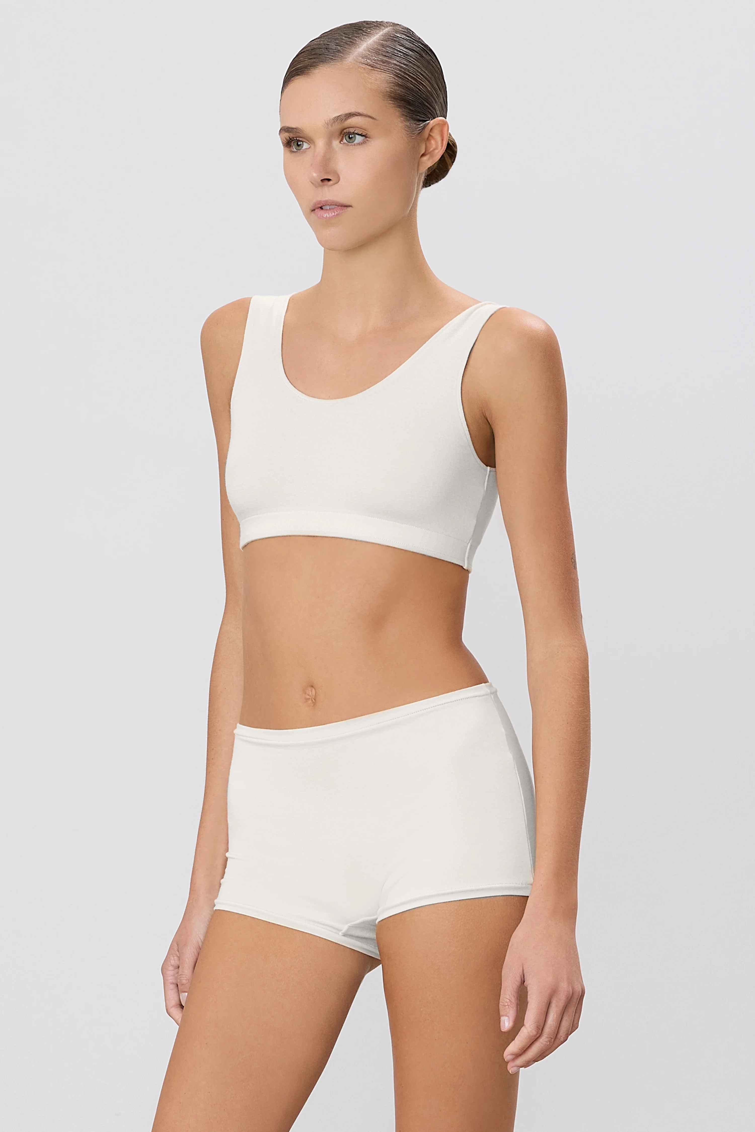 SPORTS BRA - Image 3