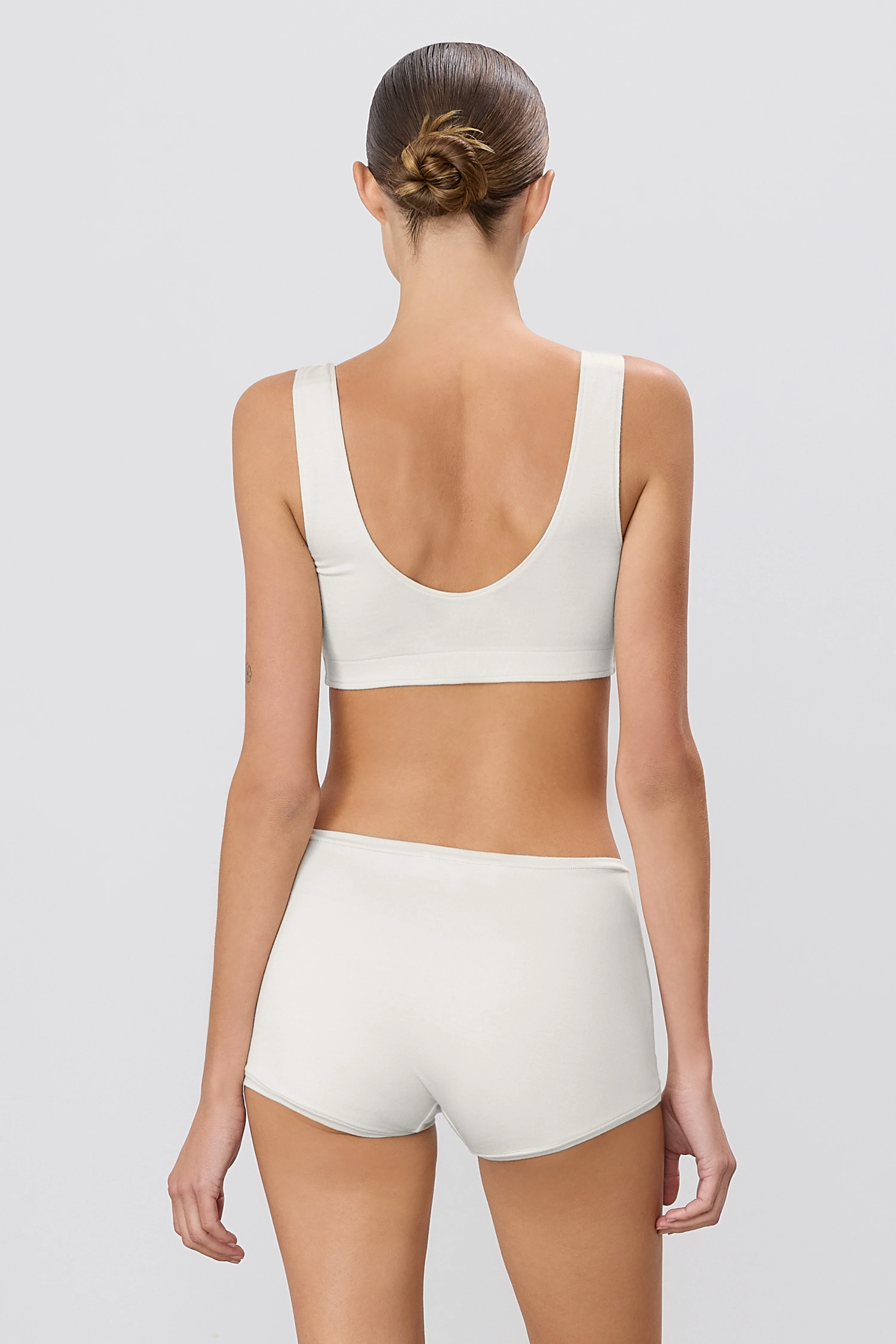 SPORTS BRA - Image 4