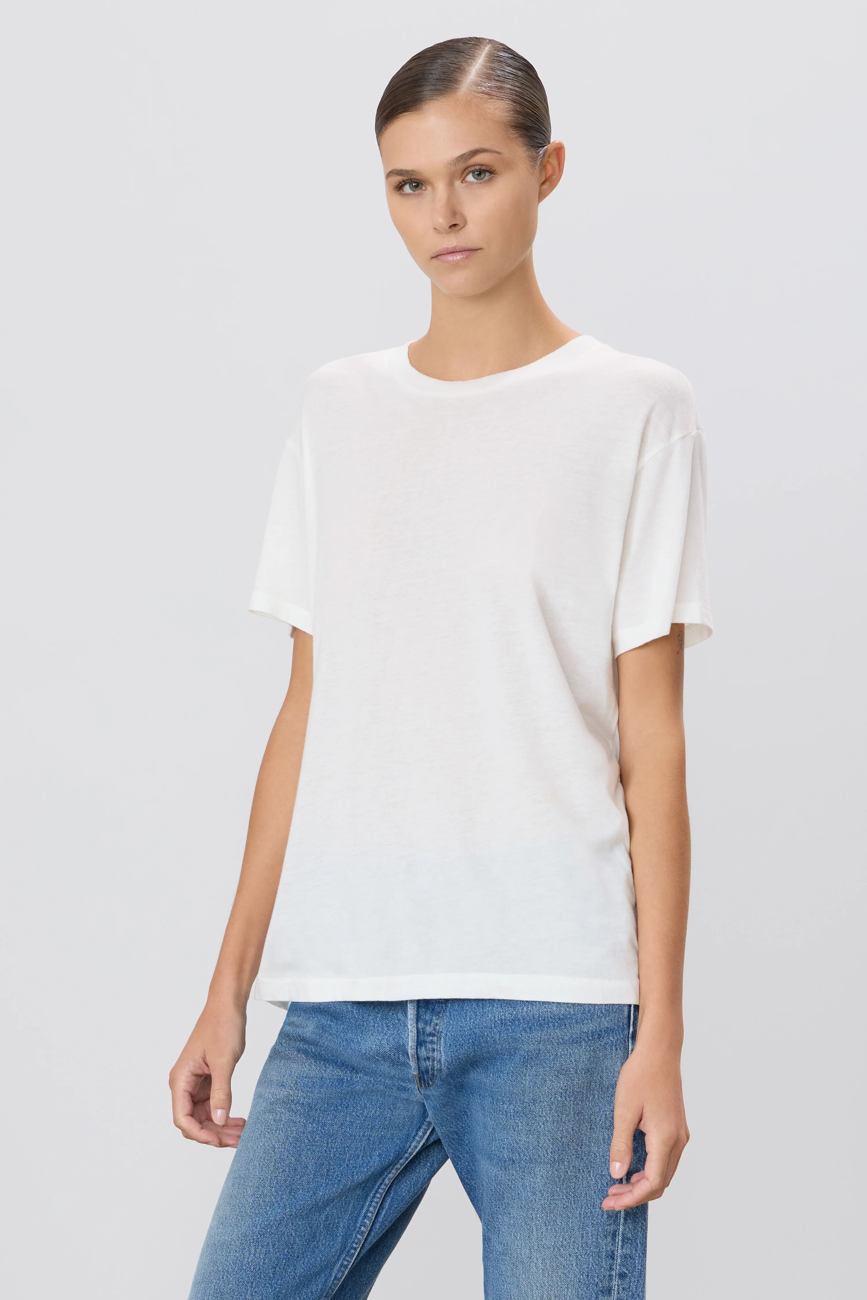 SHORT SLEEVE BOYFRIEND T-SHIRT - Image 3