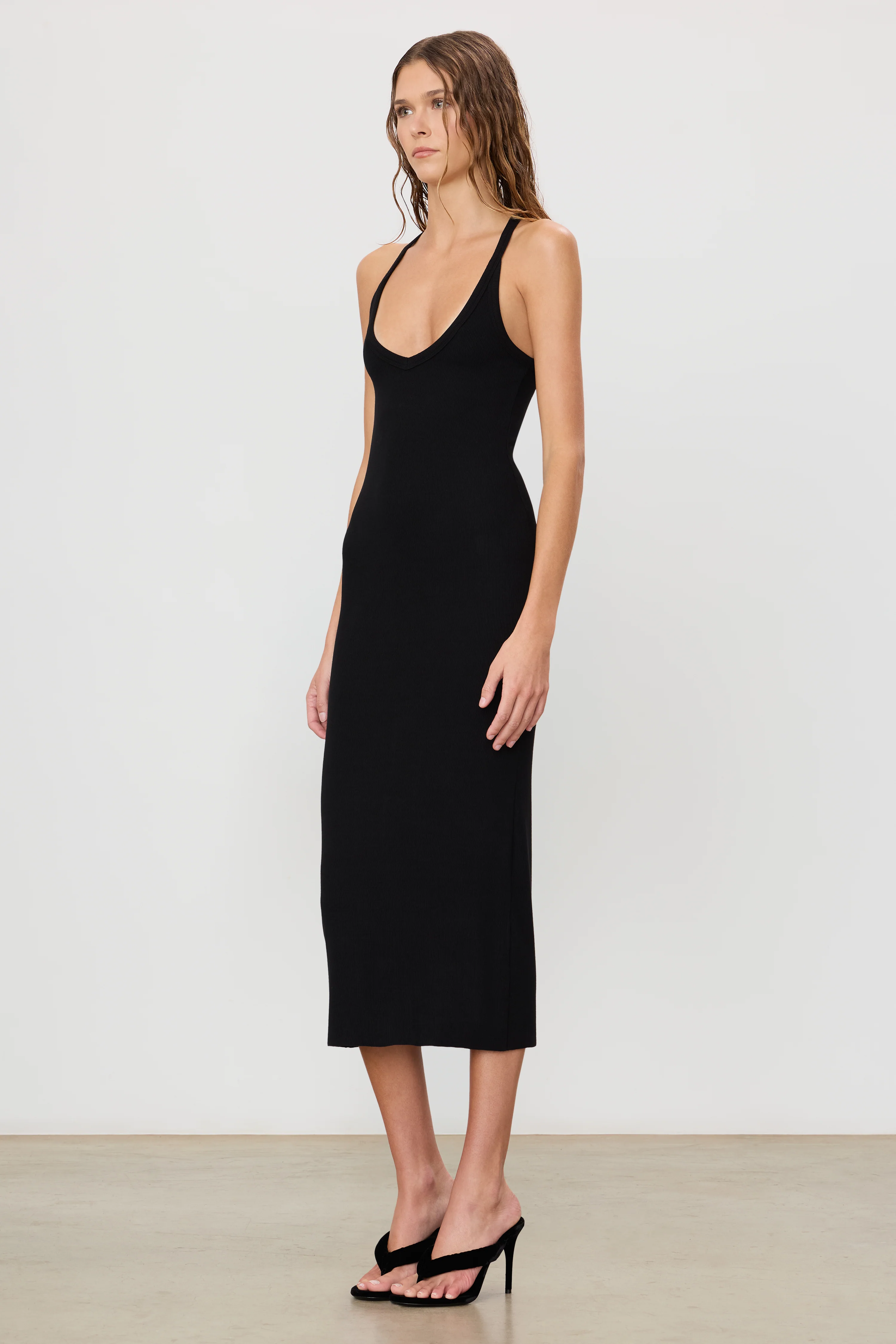 V-NECK RACERBACK MIDI DRESS - Image 3