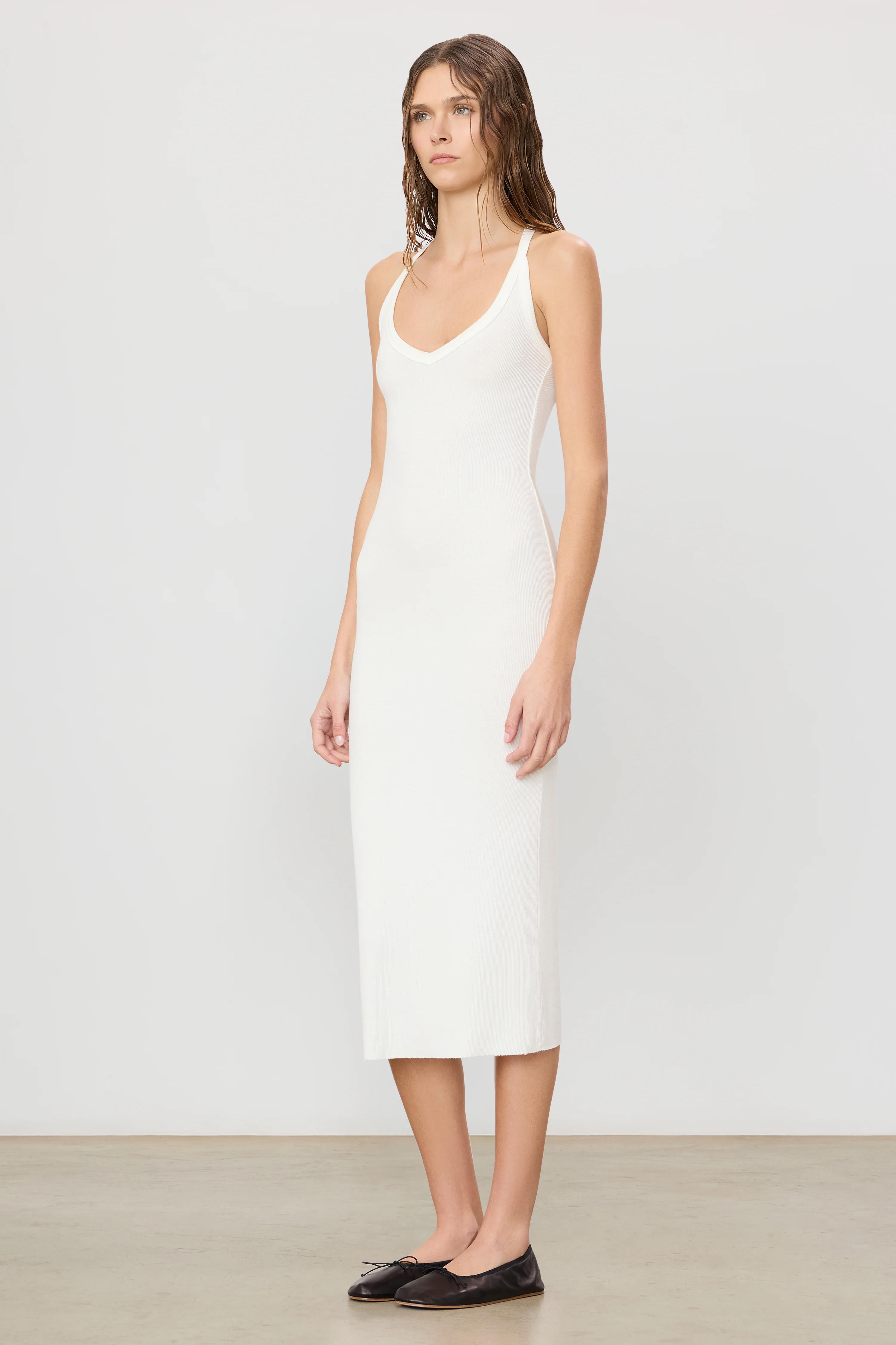 V-NECK RACERBACK MIDI DRESS - Image 3